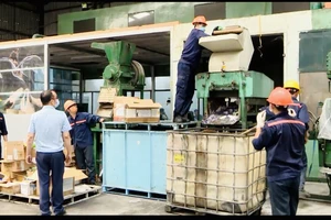 TP.HCM tiêu hủy lô hàng giả, hàng nhập lậu trên 1 tỉ đồng