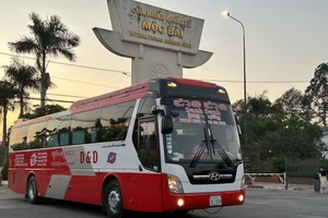 Từ 1-5, Bộ Công an thay Bộ GTVT cấp phép cho xe nước ngoài vào Việt Nam