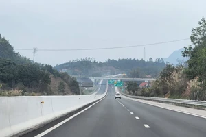 Hoàn thành 11 dự án cao tốc Bắc-Nam: Niềm vui đường lớn