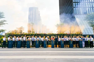 Chính thức khánh thành tòa tháp 55 tầng, khởi đầu Trung tâm Tài chính Quốc tế TP.HCM