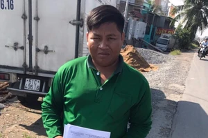 Tòa Bình Chánh đình chỉ vụ người tâm thần chống công an