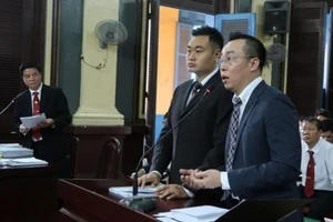 Căng thẳng ngày thứ hai xét xử vụ Vinasun kiện Grab 