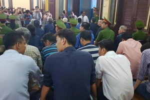 Tòa cách ly triệt để Vũ 'nhôm' và 1 bị cáo nữ vì kêu oan