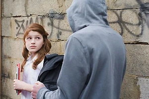 Thầy giáo sờ mông nữ sinh: Đủ cơ sở xử tội dâm ô