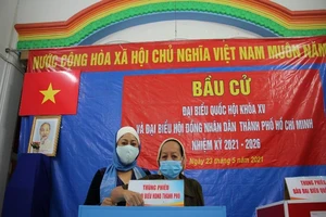 Đồng bào dân tộc Chăm tại TP.HCM đi bầu cử