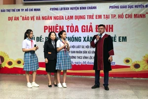 'Xử án' để giúp học sinh biết cách phòng tránh xâm hại 