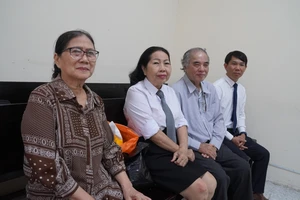 Vụ 'Mua nhà 58 tỉ, bán lại 28 tỉ siêu tốc': Tòa tuyên huỷ hợp đồng chuyển nhượng, bị đơn mất cọc 10 tỉ đồng