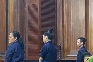 Mua bán ma túy để nuôi con, mẹ đơn thân lãnh án 20 năm tù