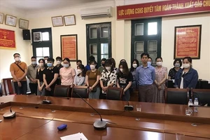 Đường dây cho vay lãi nặng xuyên quốc gia với 135 bị cáo ra tòa