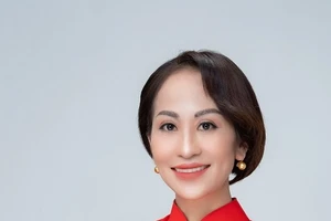  Hoàng Thị Bích Duyên, Áo Dài trường tồn cùng dân tộc Việt Nam