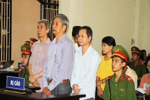 Cựu giám đốc và phó giám đốc Sở KH&CN Trà Vinh hầu tòa
