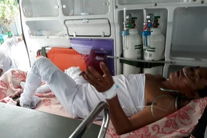 Thùng phuy dầu phát nổ, 3 người bị bỏng nặng