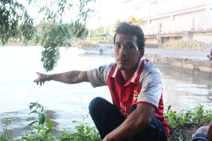 Người sống sót vụ chìm sà lan kể lại giây phút kinh hoàng