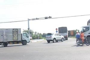 Tuyến tránh Cai Lậy đã 'mở cửa' trở lại sau khi sửa đường