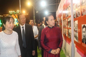 Chủ tịch Quốc hội dự Lễ kỷ niệm 60 năm Bến Tre Đồng Khởi ​