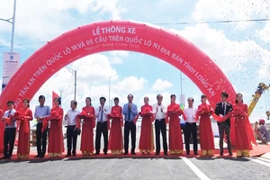 Long An: Thông xe cầu Tân An và 5 cầu trên Quốc lộ N1
