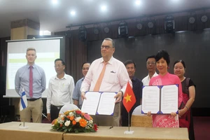 Phần Lan tài trợ ĐBSCL truyền thông ứng phó hạn mặn