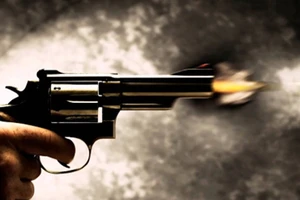 Công an điều tra vụ một người đàn ông nghi bị bắn tử vong