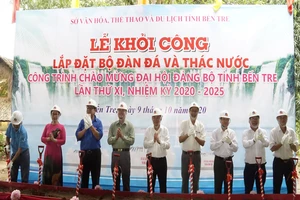 Sẽ có bộ đàn đá và thác nước đá độc đáo nặng khoảng 700 tấn