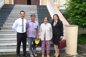 Sau khi thu thập thêm chứng cứ, tòa tuyên hủy án sơ thẩm vụ tranh chấp đất