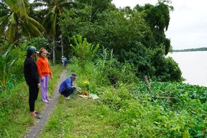 Công an Bến Tre thông tin vụ va chạm giao thông đường thủy trên sông Hàm Luông