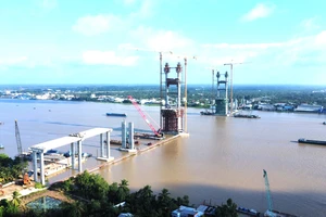 Dự án cầu Rạch Miễu 2 thi công xuyên lễ 2-9