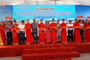 Bến Tre: Hoàn thành nhiều công trình phát triển kinh tế biển hơn 1.000 tỉ đồng