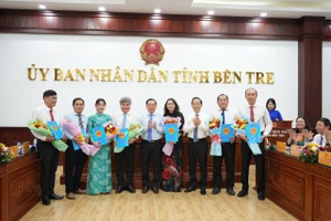 Bến Tre công bố các quyết định về tổ chức bộ máy và nhân sự