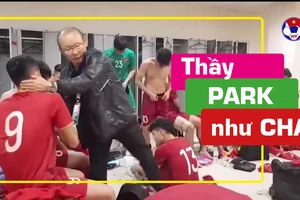 Video ông Park như một người cha của các cầu thủ