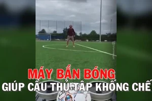 Khi cầu thủ bị 'xử' bằng máy bắn bóng