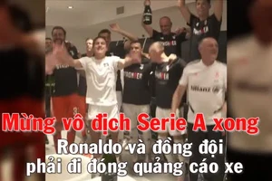 Mừng vô địch Serie A xong, Ronaldo và đồng đội quảng cáo xe