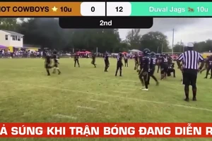 Kinh hoàng xả súng khi hai đội đang thi đấu