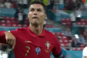 Ronaldo của năm 2012 và Ronaldo 2021 vẫn đầy sức mạnh và tốc độ
