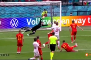 Chiêm ngưỡng bàn mở tỉ số của Đan Mạch từ nhân tố bất ngờ 