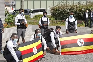 Diễn biến vụ VĐV Uganda bỏ xét ngiệm COVID-19, “trốn trại” để ở lại Nhật​ 