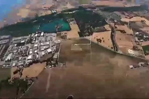 Nhảy dù gặp sự cố rơi tự do từ độ cao 4000 m...