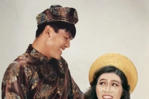 Cá tháng Tư: Từ VN dự World Cup đến Quả bóng vàng lấy vợ… già