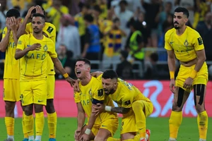 Bình luận: “Phận bạc” cứ đeo bám, Ronaldo bật khóc