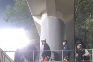 Ai "do thám" ghi chiến thuật của đội tuyển Việt Nam trên sân Việt Trì trước trận gặp Thái Lan?