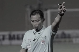 Các trận bóng Việt Nam có phút mặc niệm tưởng nhớ trọng tài Trần Đình Thịnh