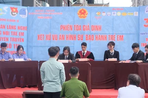 Phiên tòa giả định phòng chống bạo hành trẻ em