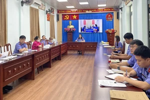 VKSND quận Bình Tân tổ chức phiên tòa rút kinh nghiệm trực tuyến theo cụm