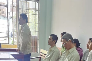 Bắt cóc, rồi đánh đập và chặt ngón tay để đòi nợ 