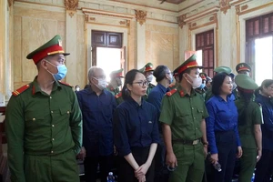 Xử vụ sai phạm tại Sở Y tế tỉnh Tây Ninh: Suốt phiên tòa kêu oan, nói lời sau cùng thì nhận tội