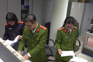 Truy tố, xét xử vắng mặt cựu trưởng phòng tàu sông nhận hối lộ 2,8 tỉ đồng trong vụ án đăng kiểm