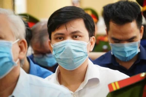 Cựu quyền Tổng giám đốc SCB nói 'không biết bào chữa gì thêm' khi nghe VKS đề nghị án