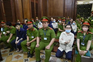 Mức án chi tiết với 35 bị cáo trong vụ Oanh Hà