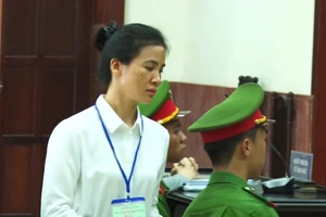 Hai nhân viên của bà Nguyễn Phương Hằng được tha tù trước thời hạn