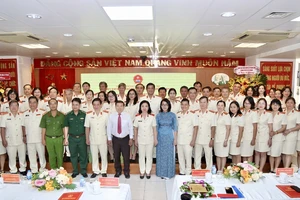 VKSND TP.HCM vinh danh 40 cá nhân và 6 tập thể gương điển hình tiên tiến