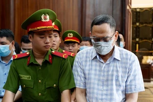 Cựu giám đốc Trung tâm Lý lịch tư pháp quốc gia bị đề nghị 18-19 năm tù